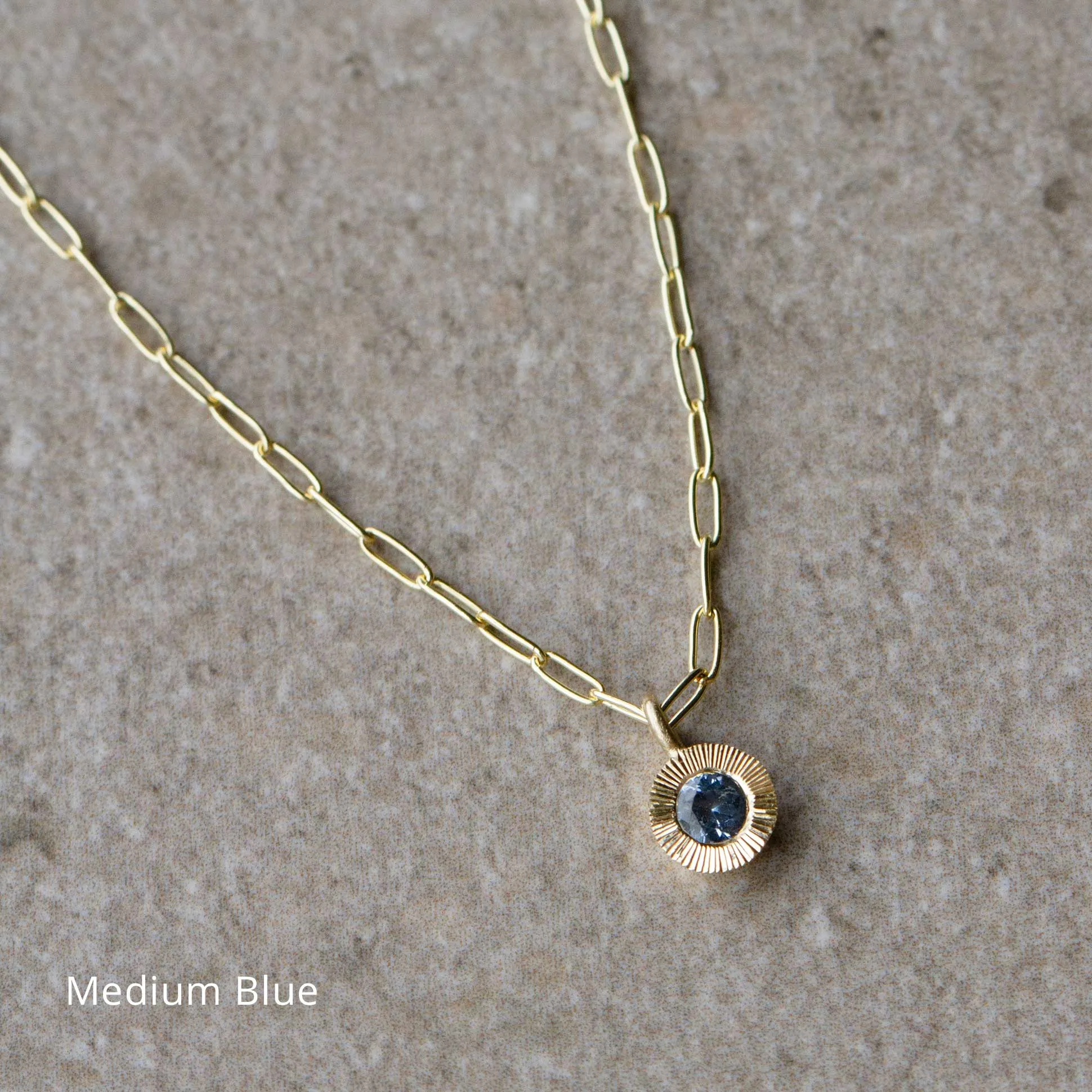Aurora Drop Pendant with Montana Sapphire on Paperclip Chain in Yellow Gold